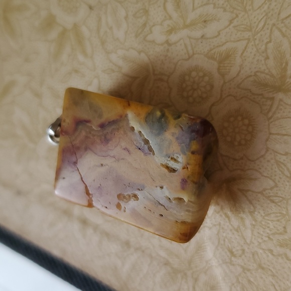 🩷 Stone Pendant (Without Chain) - Picture 2 of 4